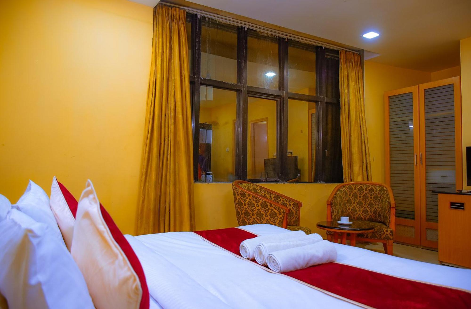 Naksha Tree Hotels - Mogappair Csennai Kültér fotó