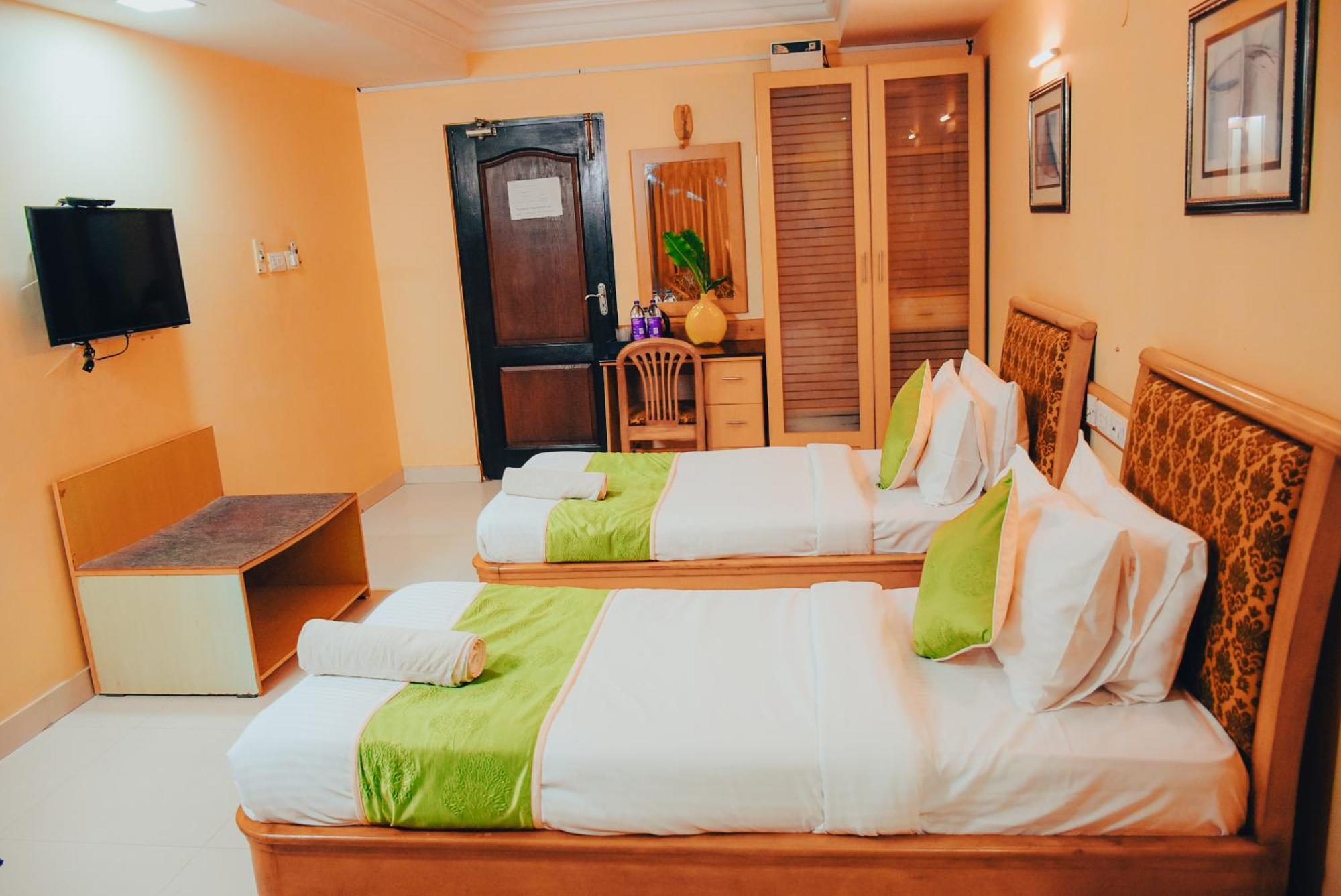 Naksha Tree Hotels - Mogappair Csennai Kültér fotó